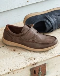 Casual Adjustable Shoes Brown