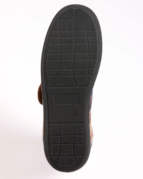 Adjustable Check Slippers - Image 4